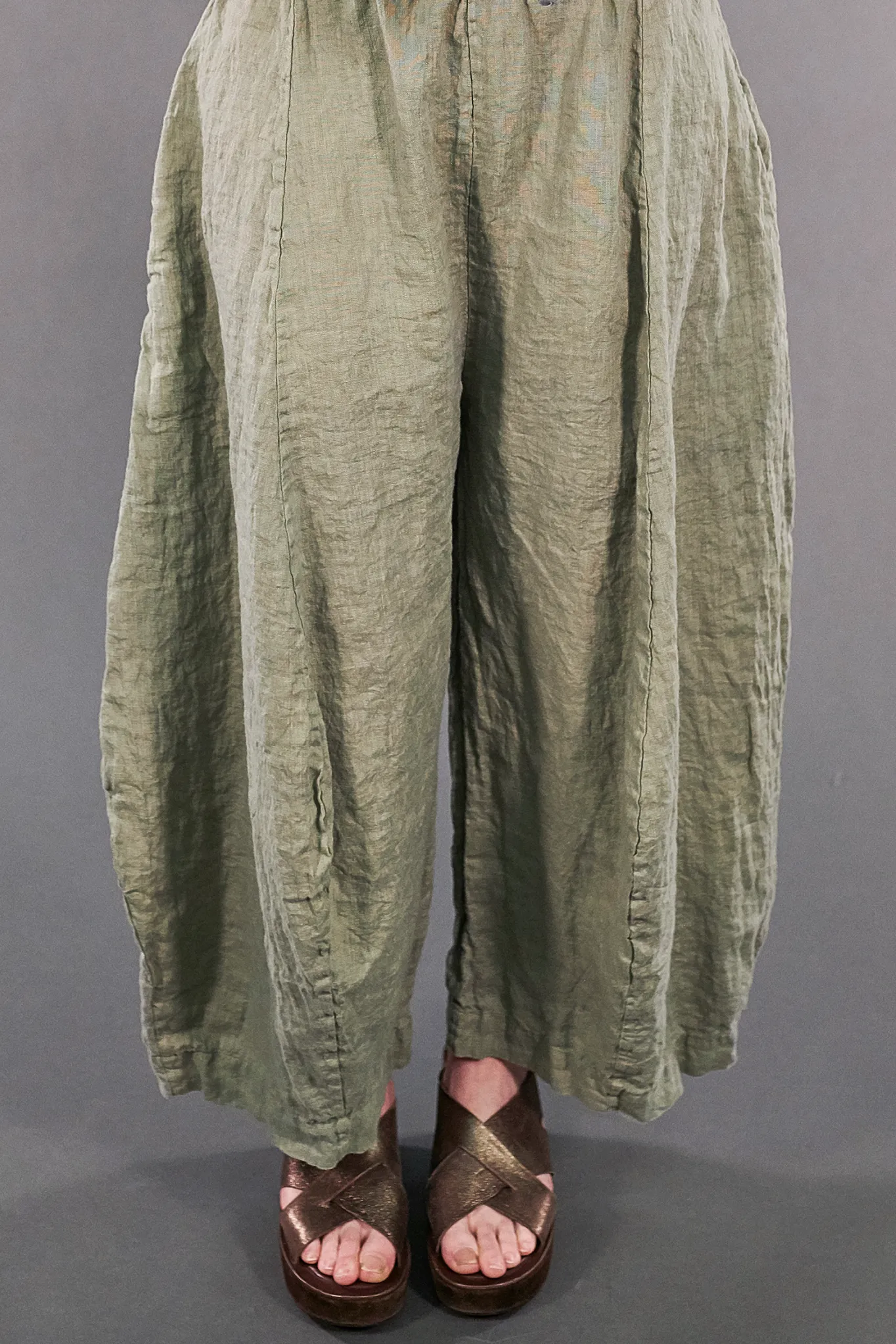 3187 3D Linen Crop Lichen-U