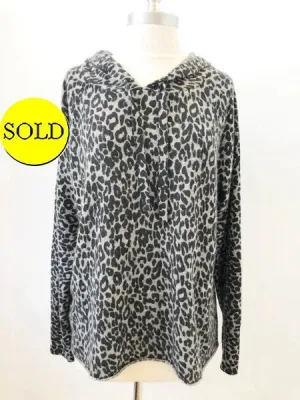 360 Cashmere Hooded Sweater Size M