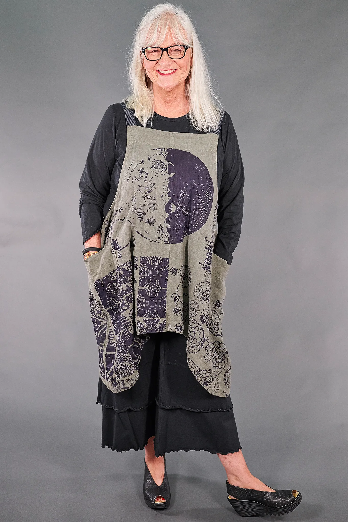 6202 Stockholm Jumper-Illite-All Around the Moon Print-P