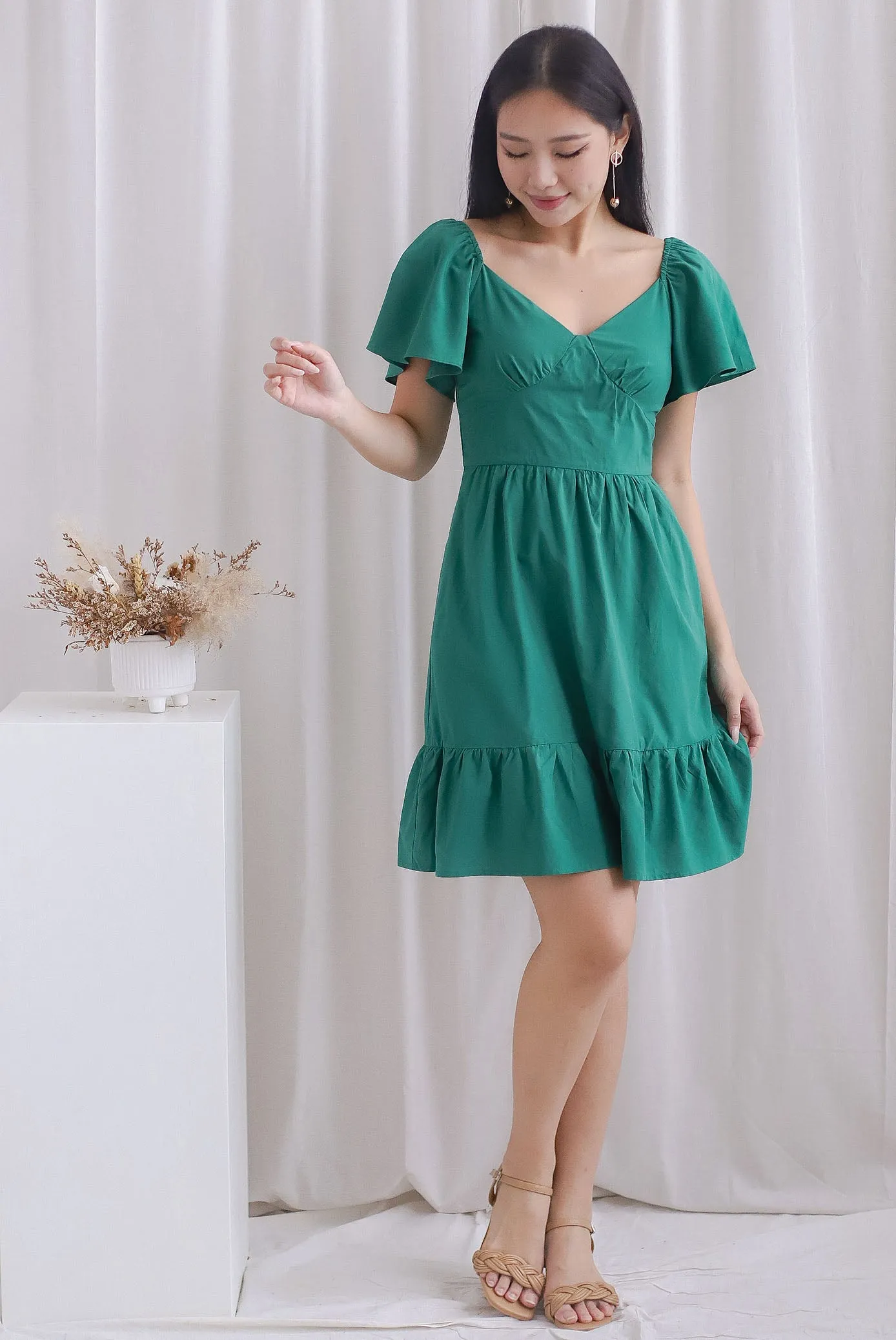Aenor Bustier Sleeved Ruffle Romper Dress In Green