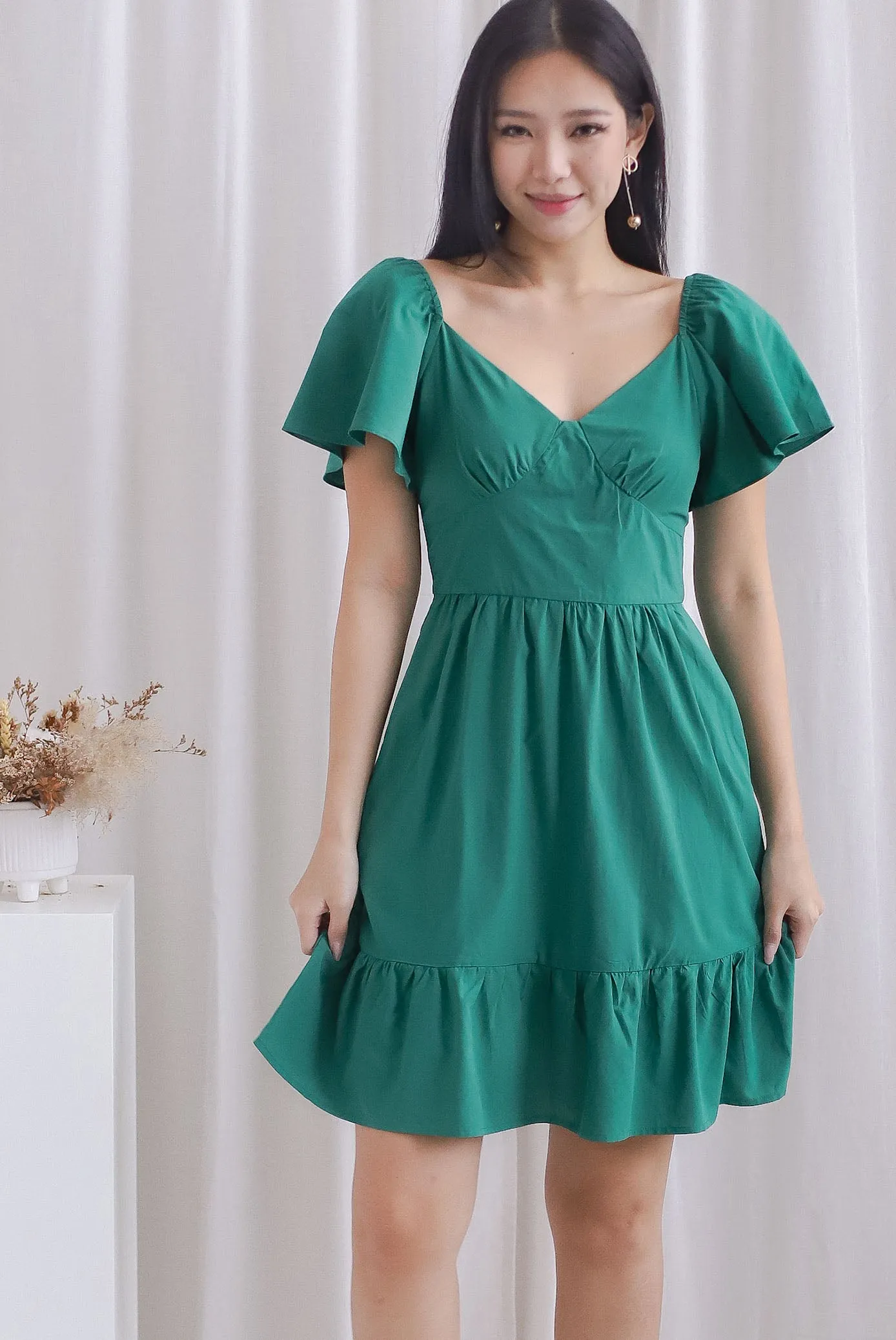 Aenor Bustier Sleeved Ruffle Romper Dress In Green