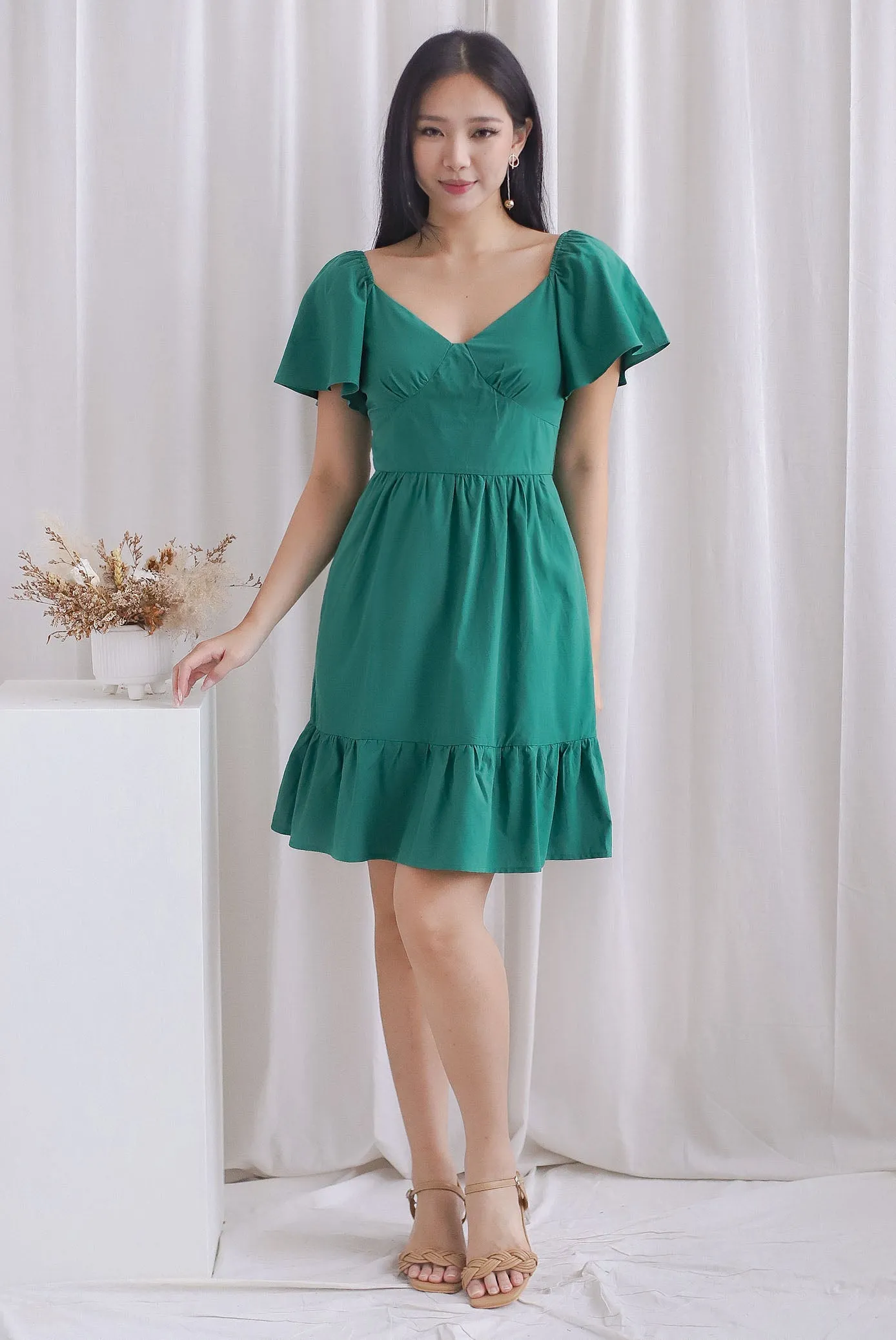 Aenor Bustier Sleeved Ruffle Romper Dress In Green