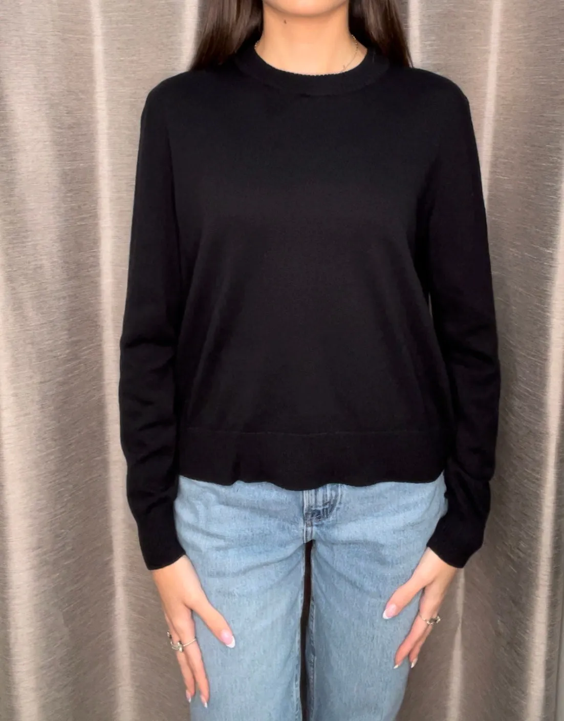 Alashan Black Cotton Cashmere Crewneck Sweater