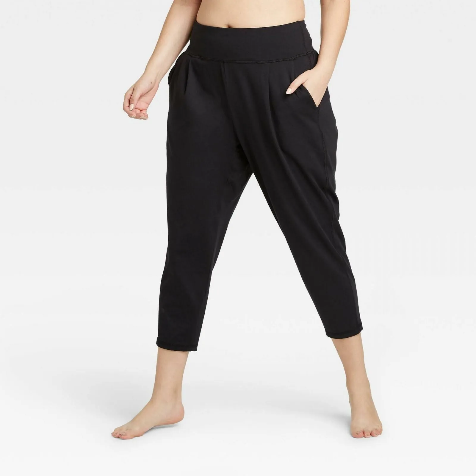 All In Motion Women's Loose Fit Mid-Rise Practice Leggings Pants