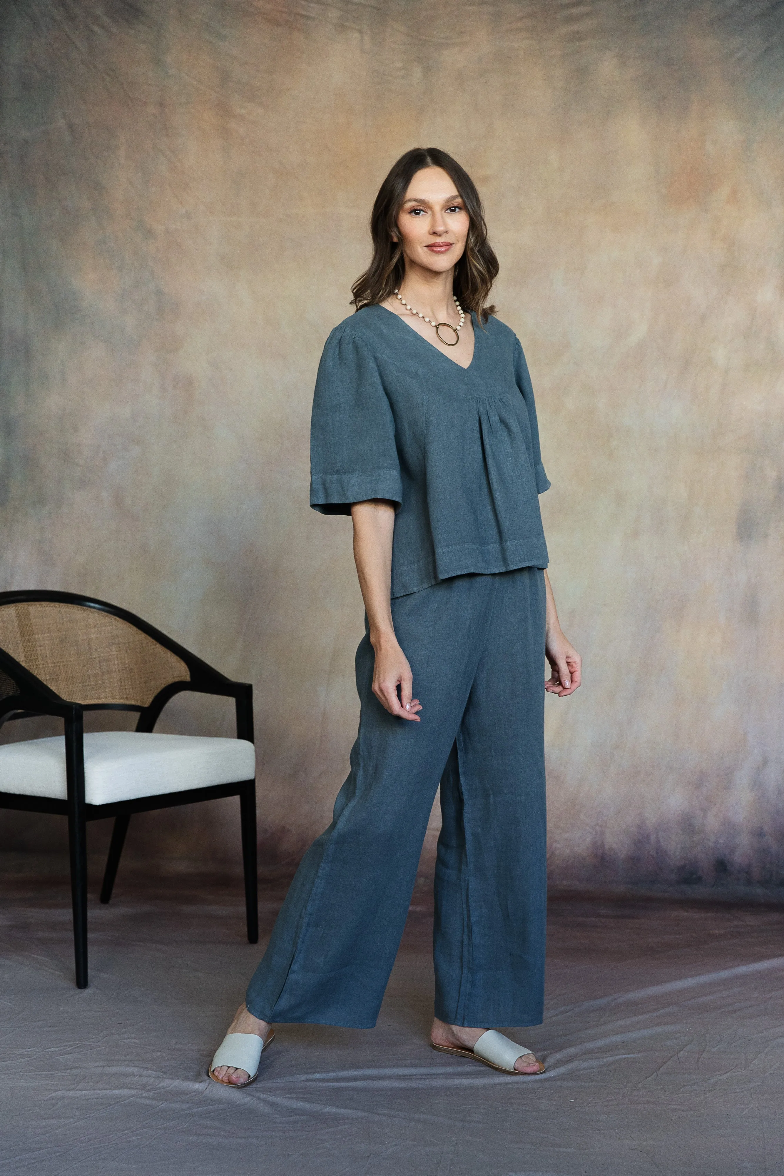 Amelie Linen Top (Washed Grey)