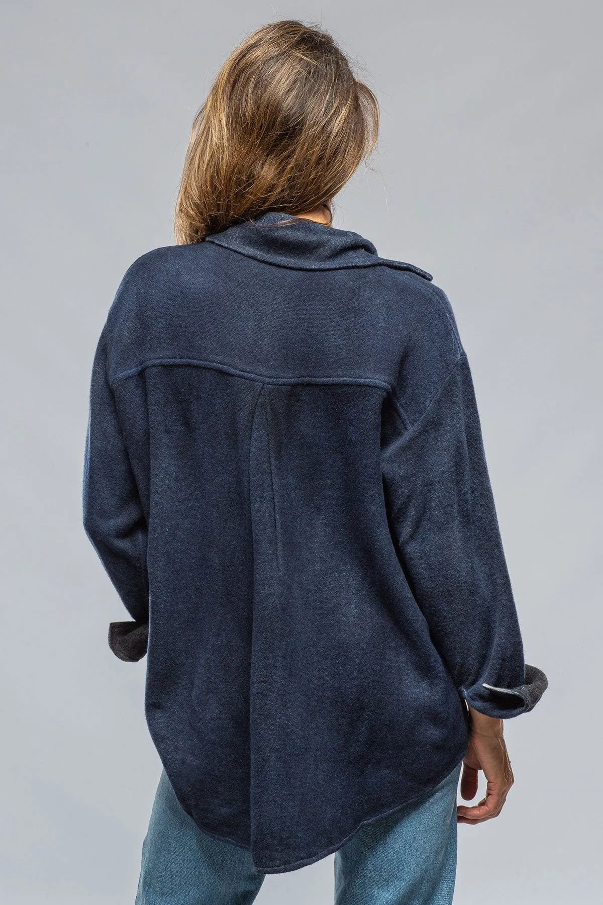 Amy Cashmere Shirt In Shaded Midnight