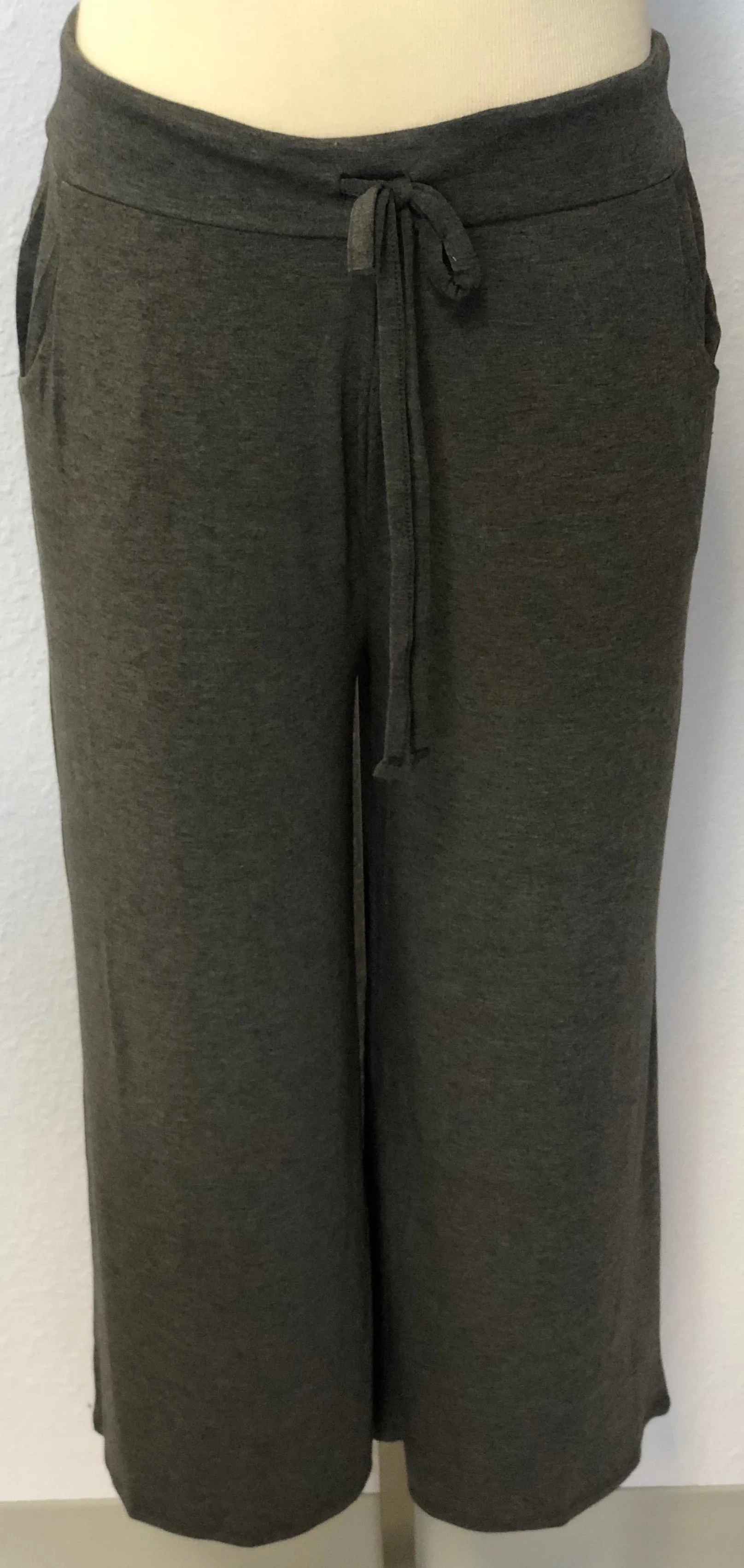 CROPPED LOUNGE PANTS