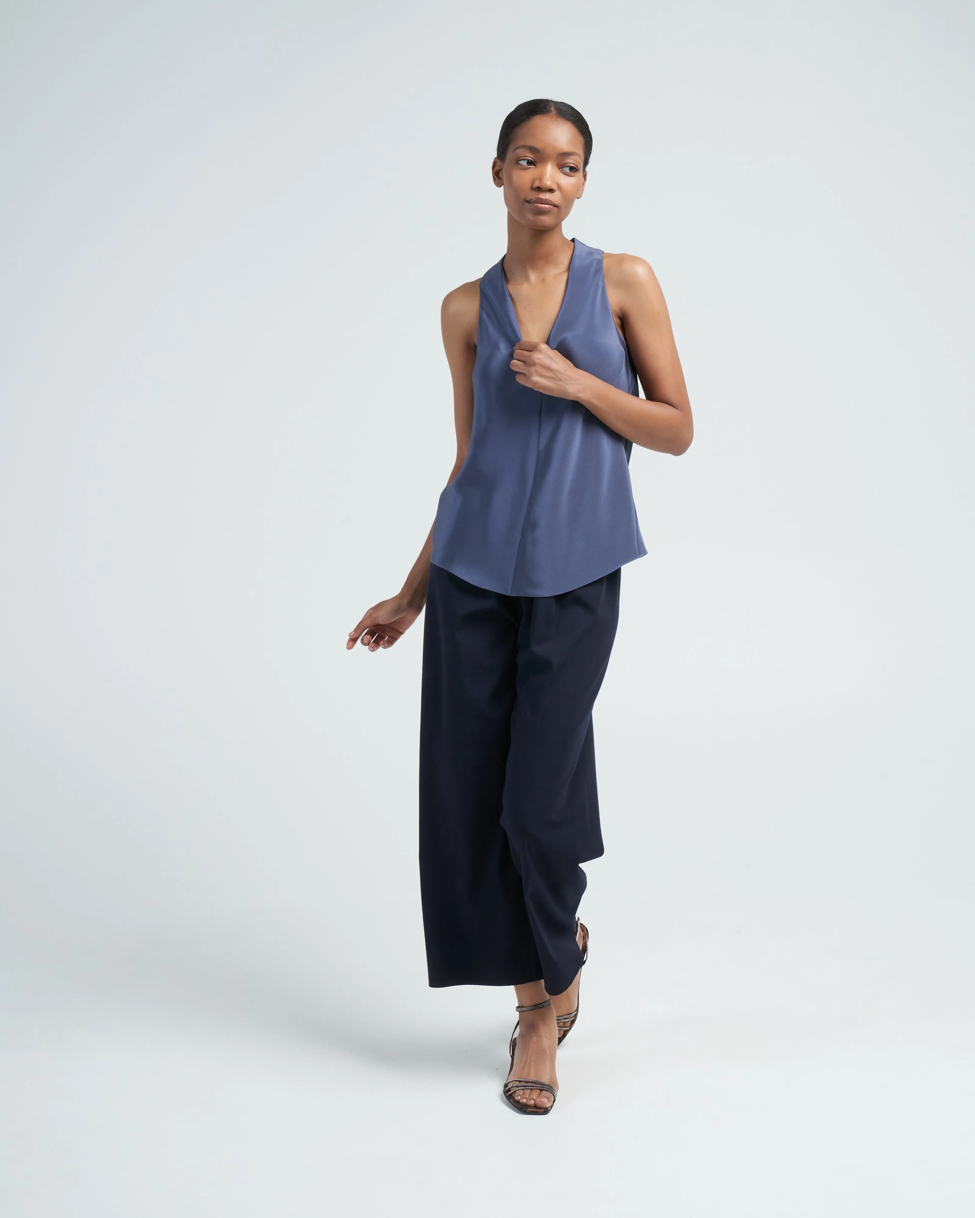 cropped pull on pant wool gabardine