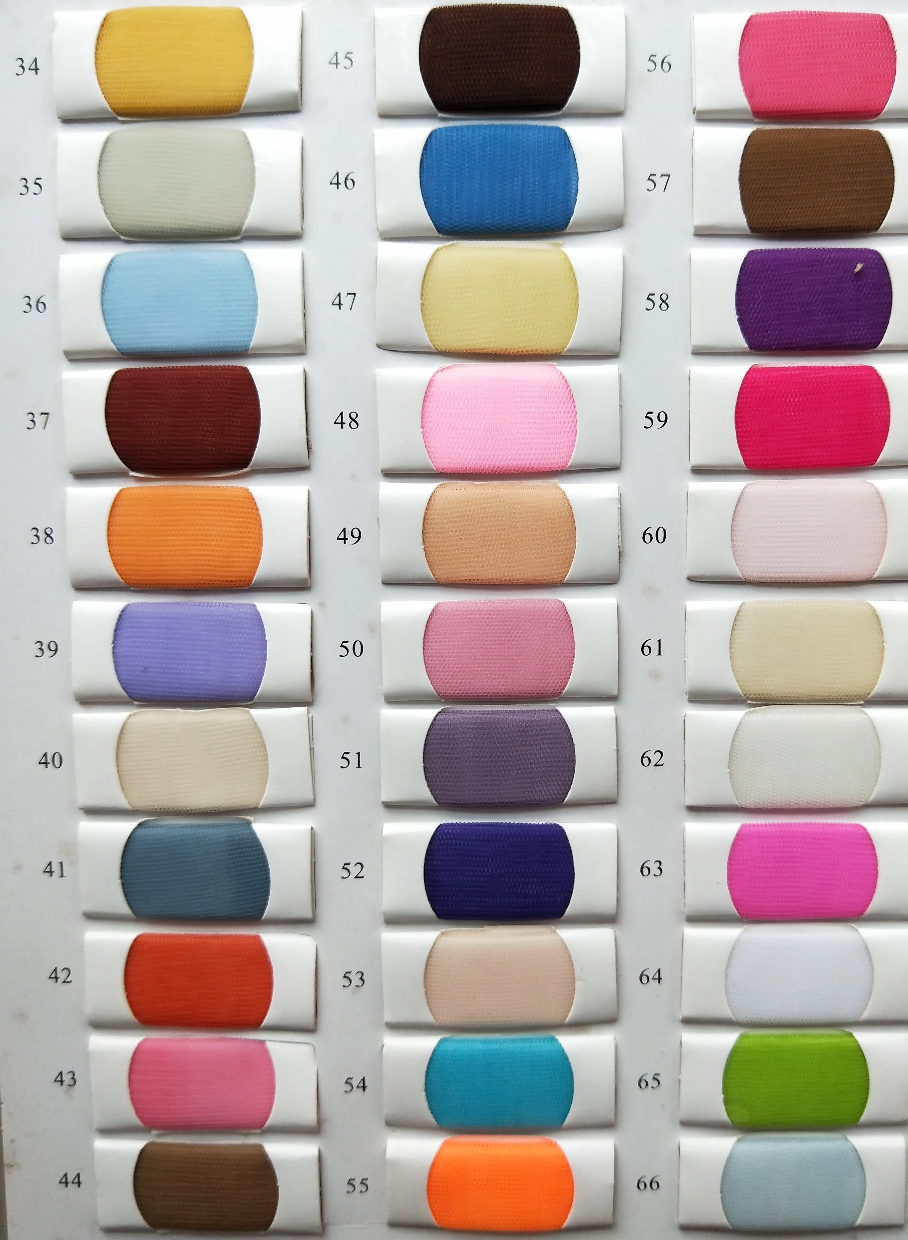 Enchanting Tulle Color Block Prom Gowns with V-neckline