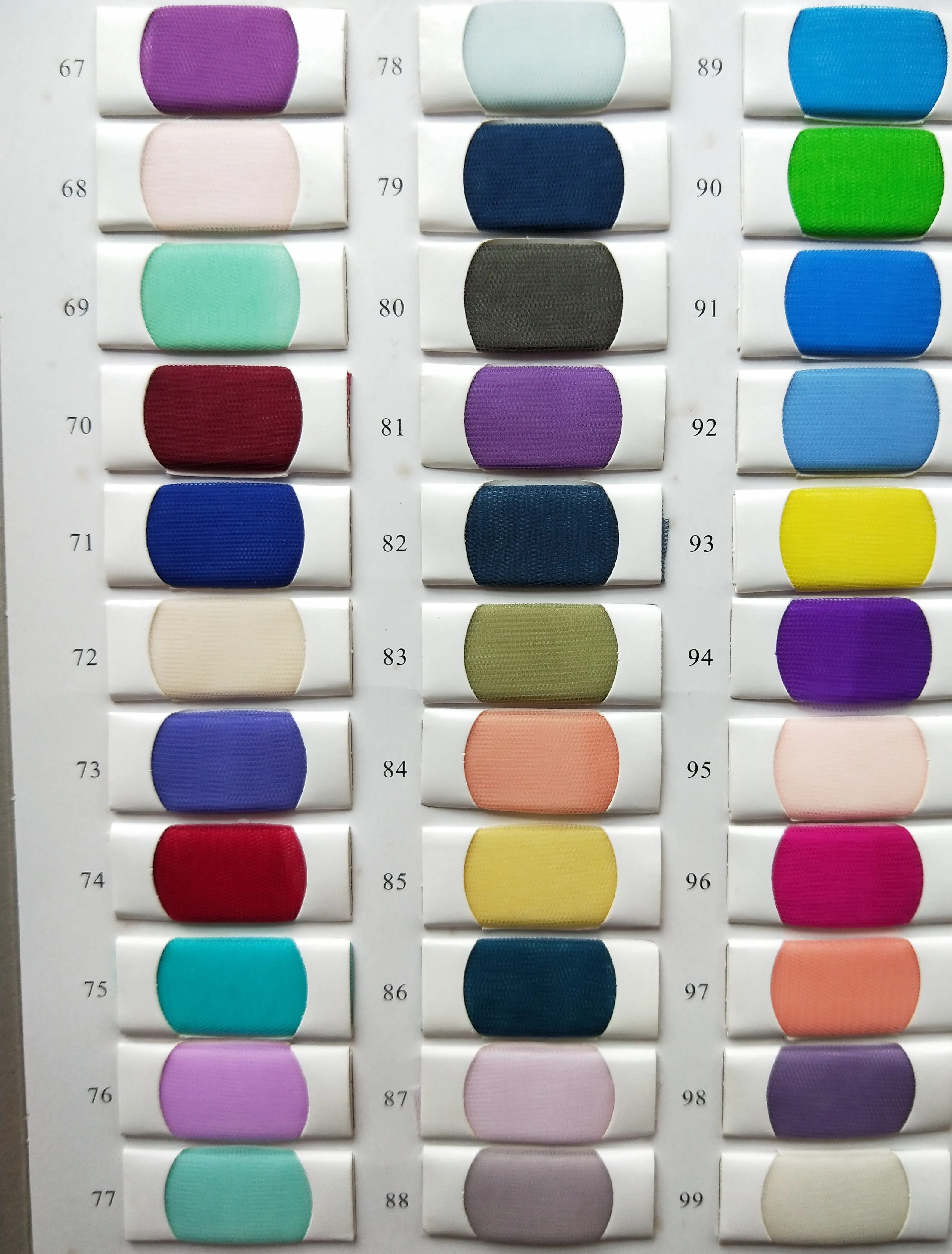 Enchanting Tulle Color Block Prom Gowns with V-neckline