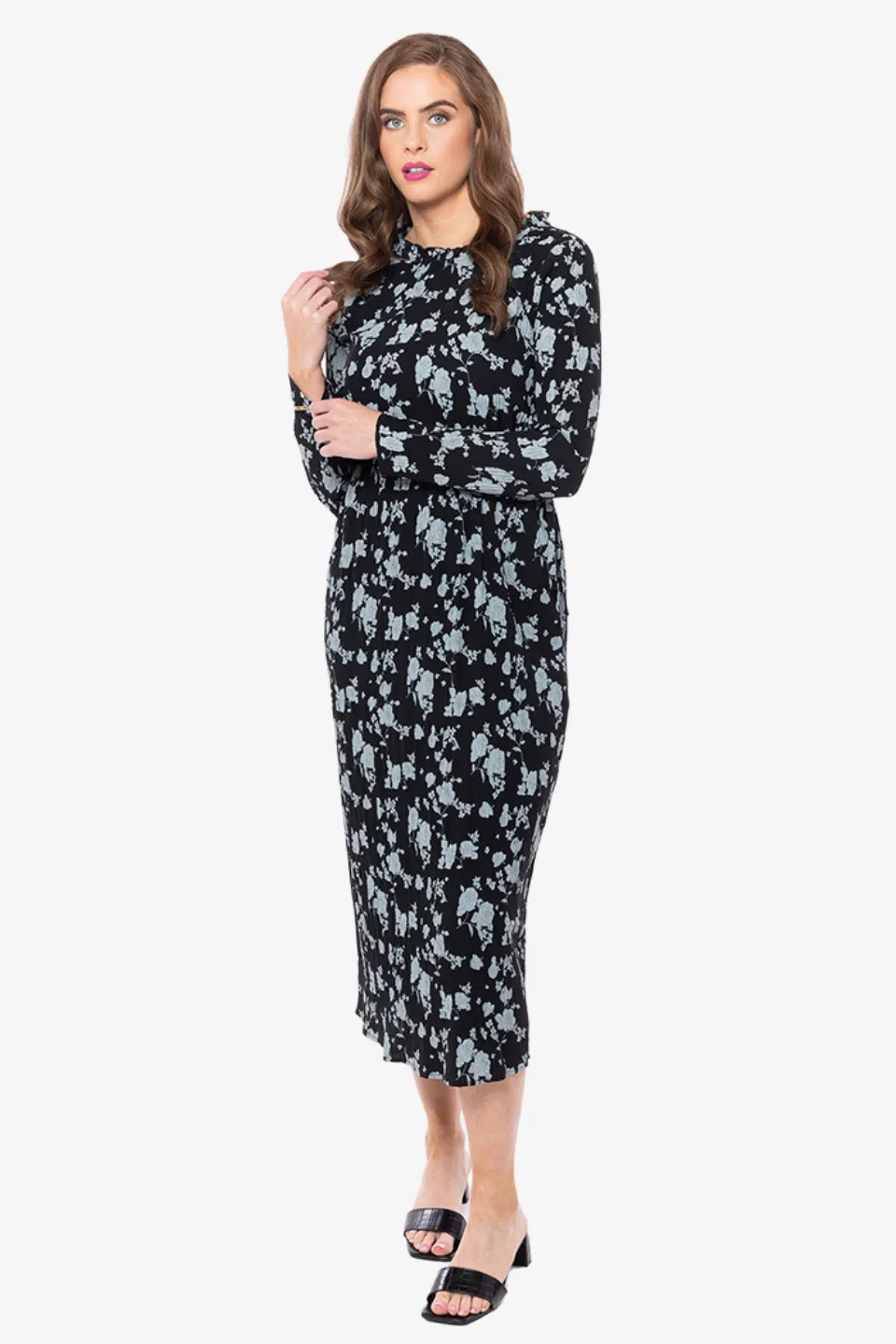 Essense Black Blue Rose Crinkle LS Shift Dress