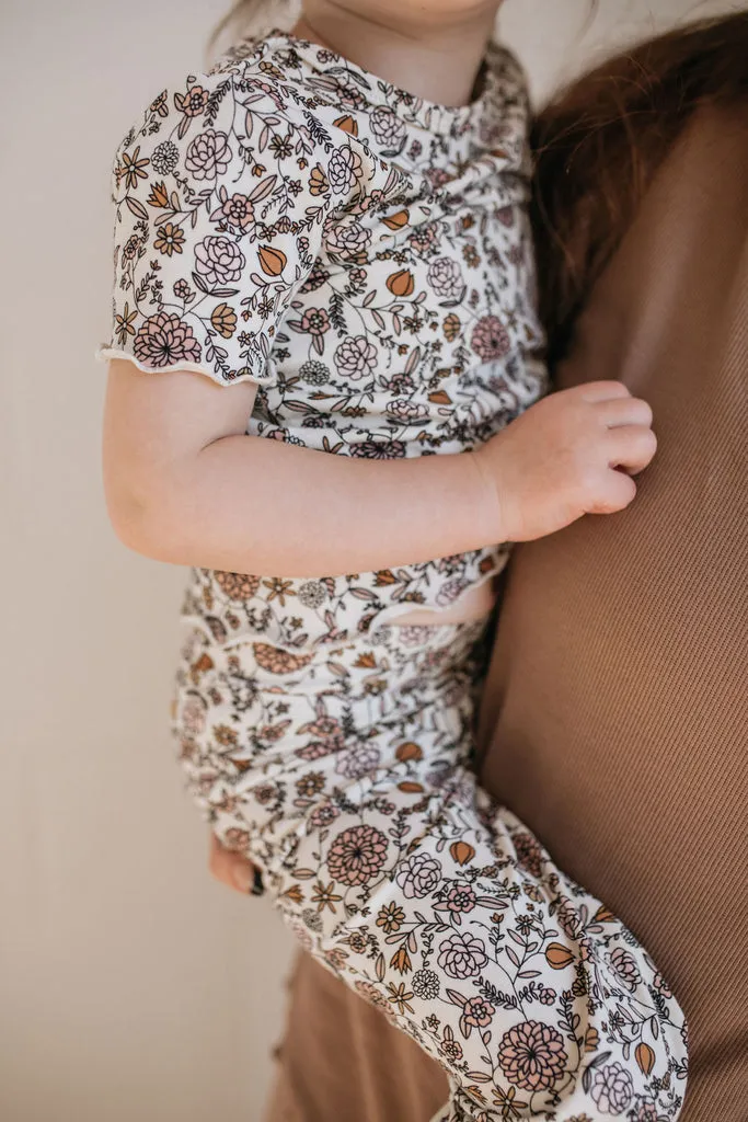 Floral Lettuce Hem Tee