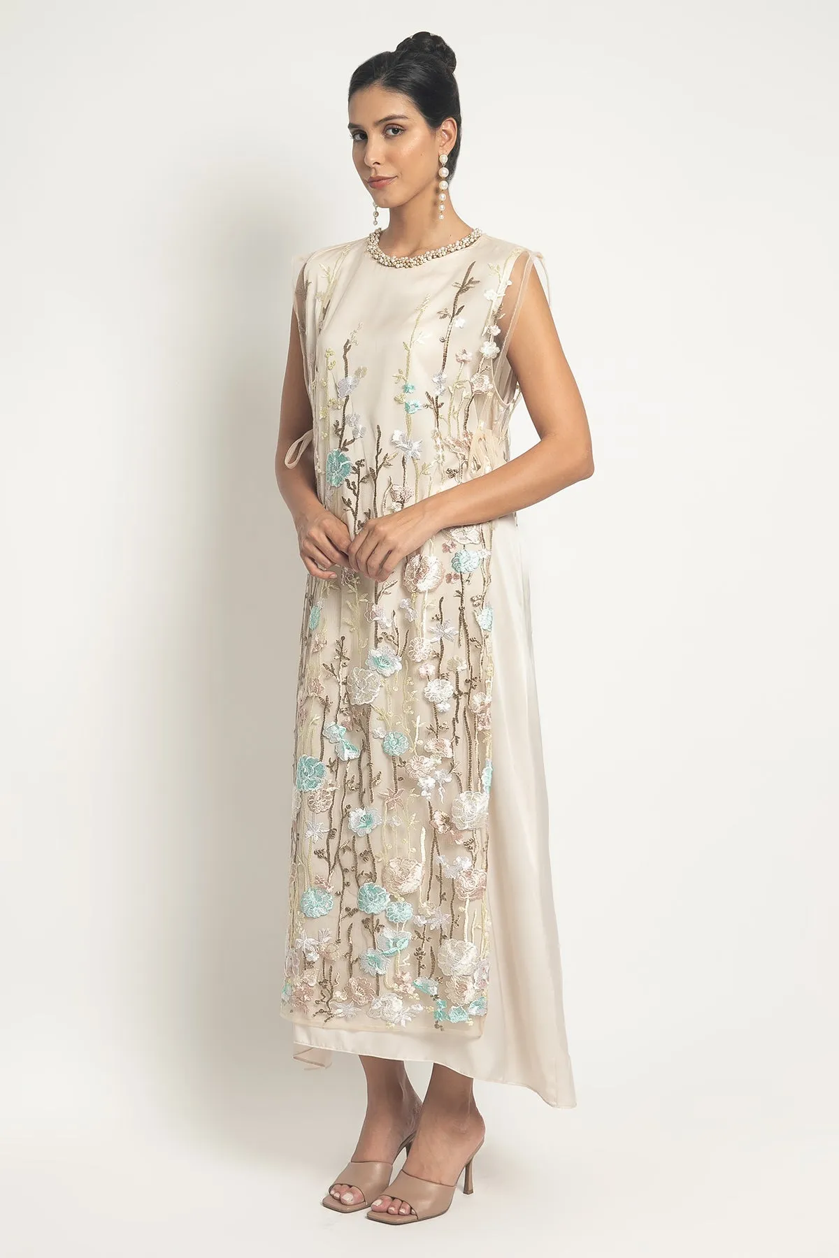 Ivory Bloom Maxi Dress