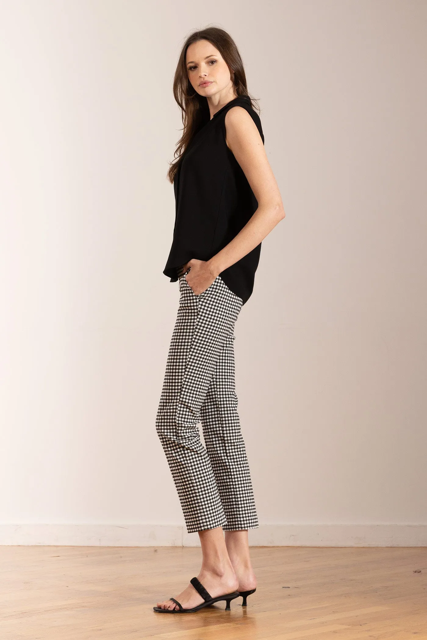 LULU Check Black