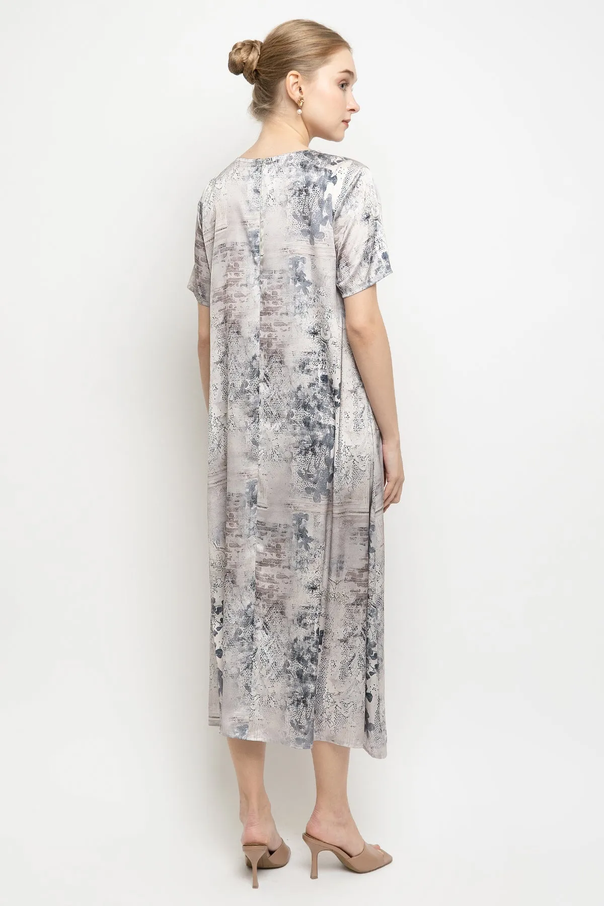 Mahika Dress in Nude