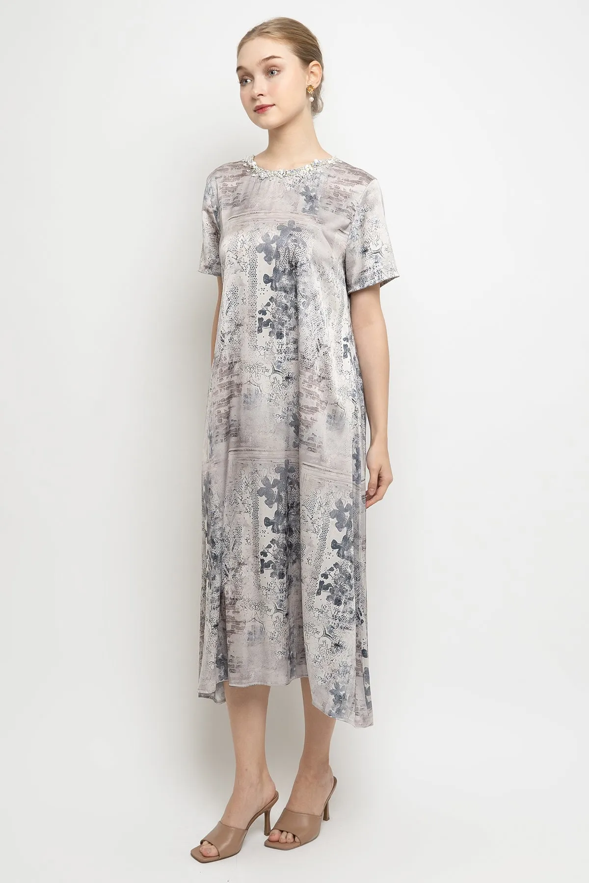 Mahika Dress in Nude