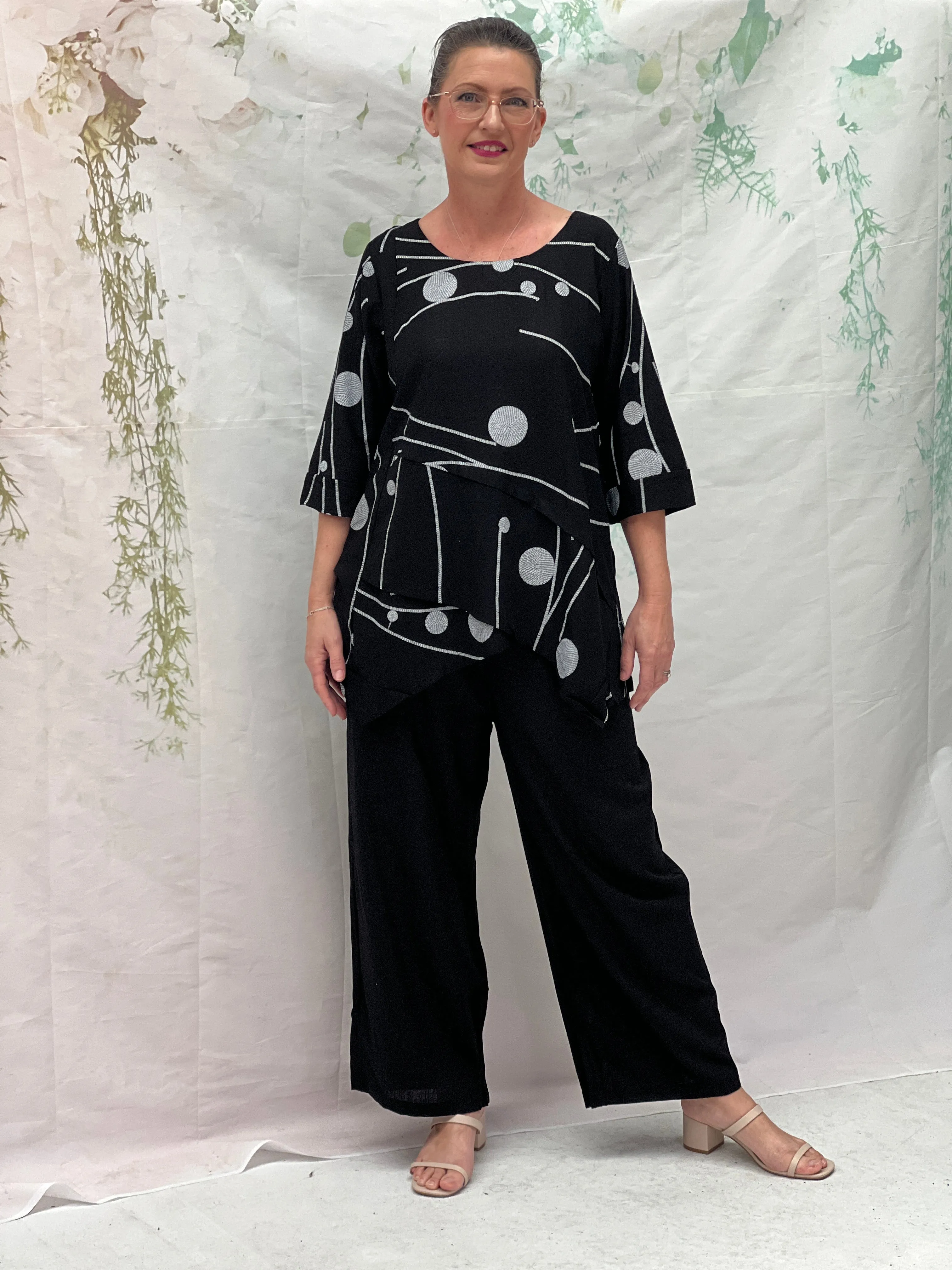 Niylah Black Linen Pants