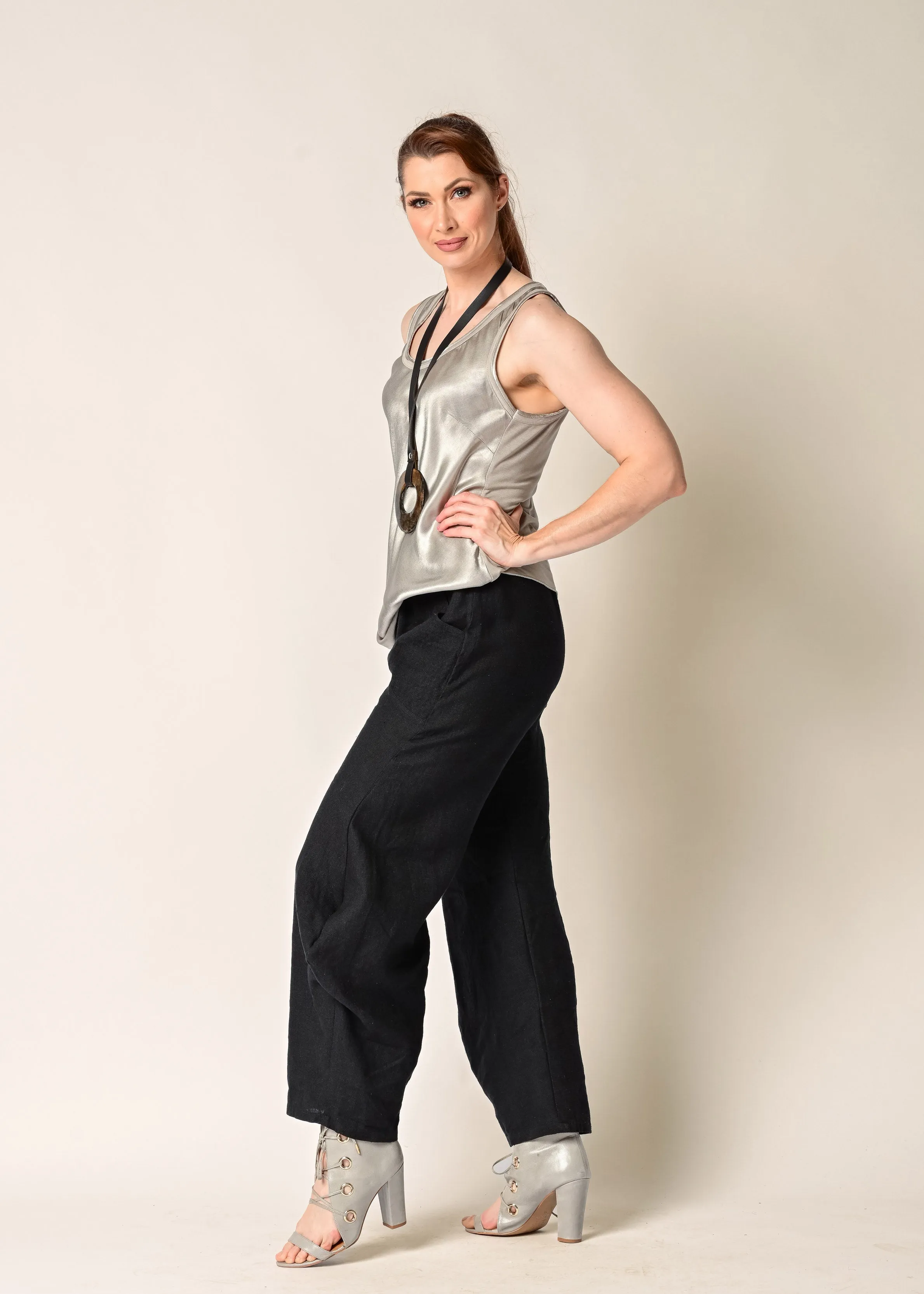 Shyla Linen Pant in Onyx