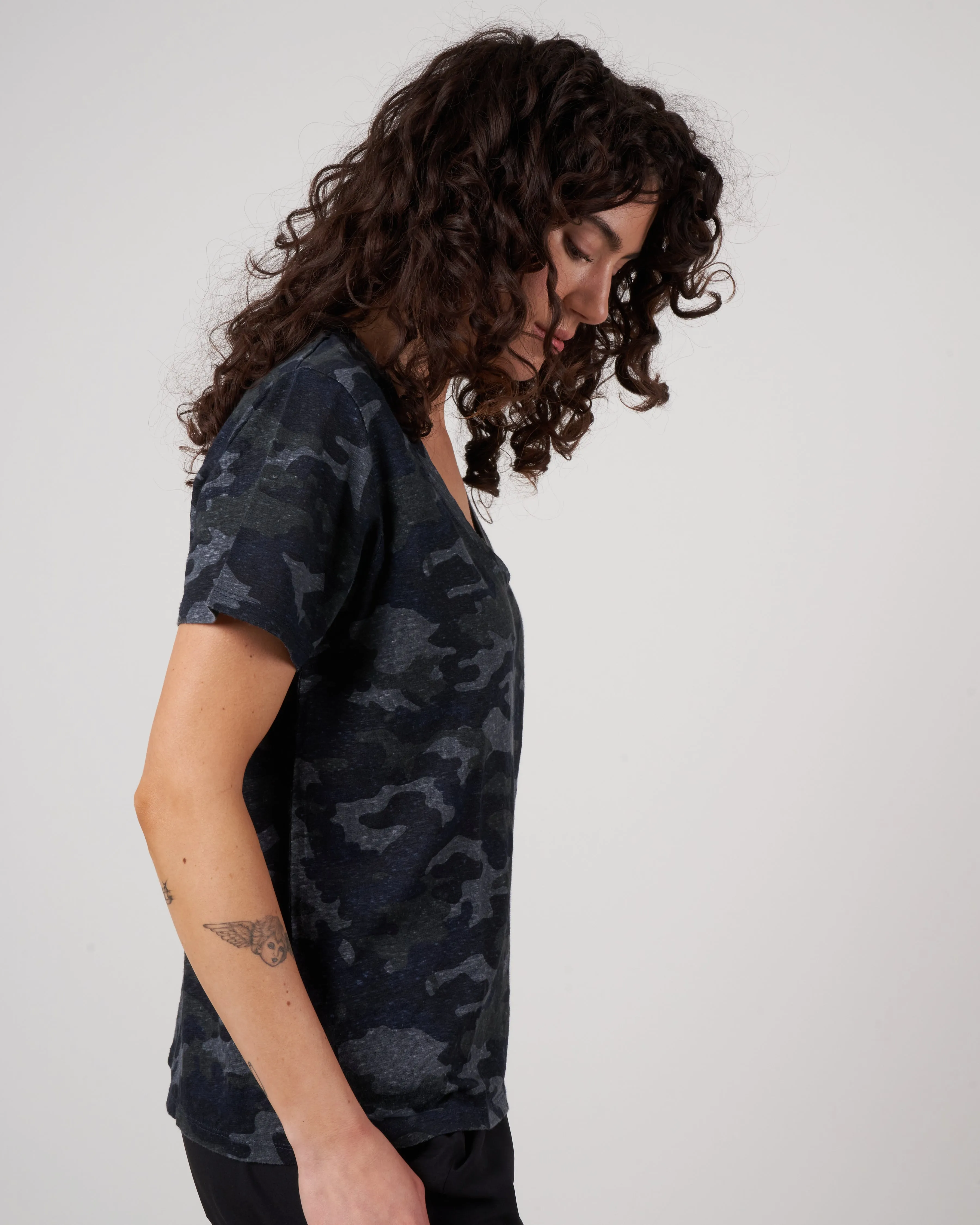 stretch linen tee - camouflage marine