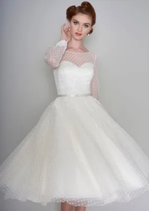 Tea Length Long Sleeve Vintage Polka Dot Illusion Bateau And Tulle Wedding Dress-715757