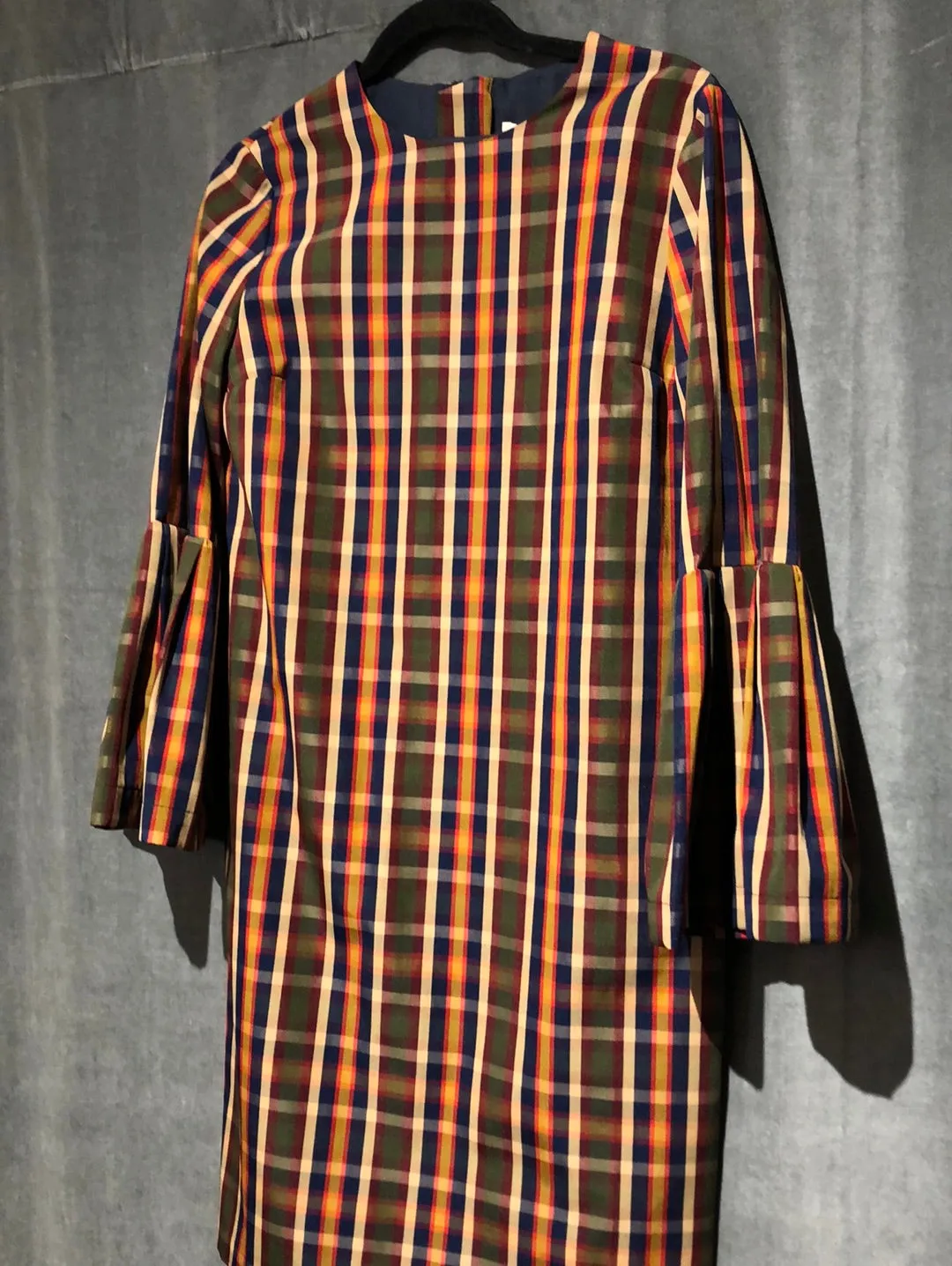 TELA Long Sleeve Plaid Shift Dress with Exposed Back Zip
