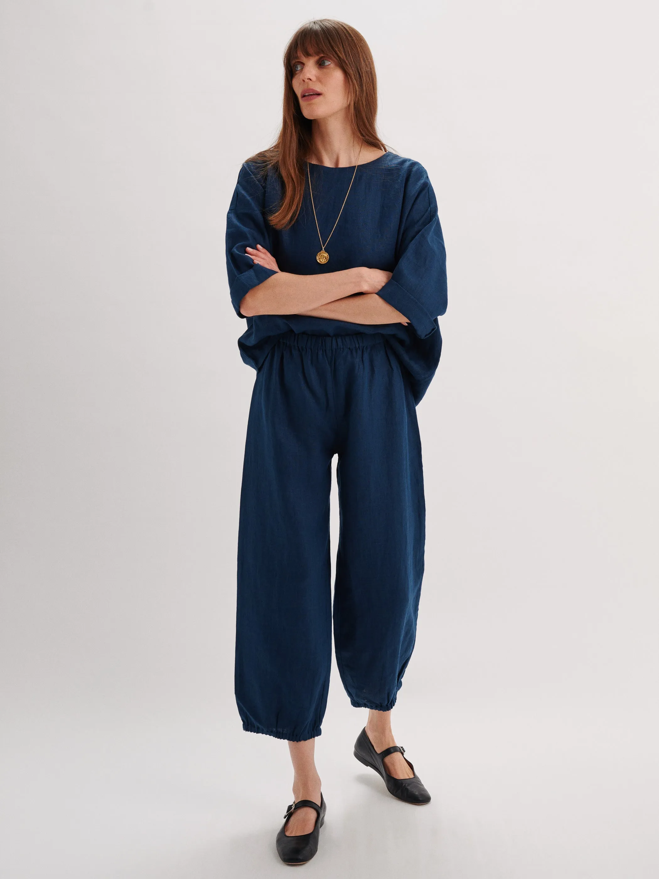The Delos Pants in Linen
