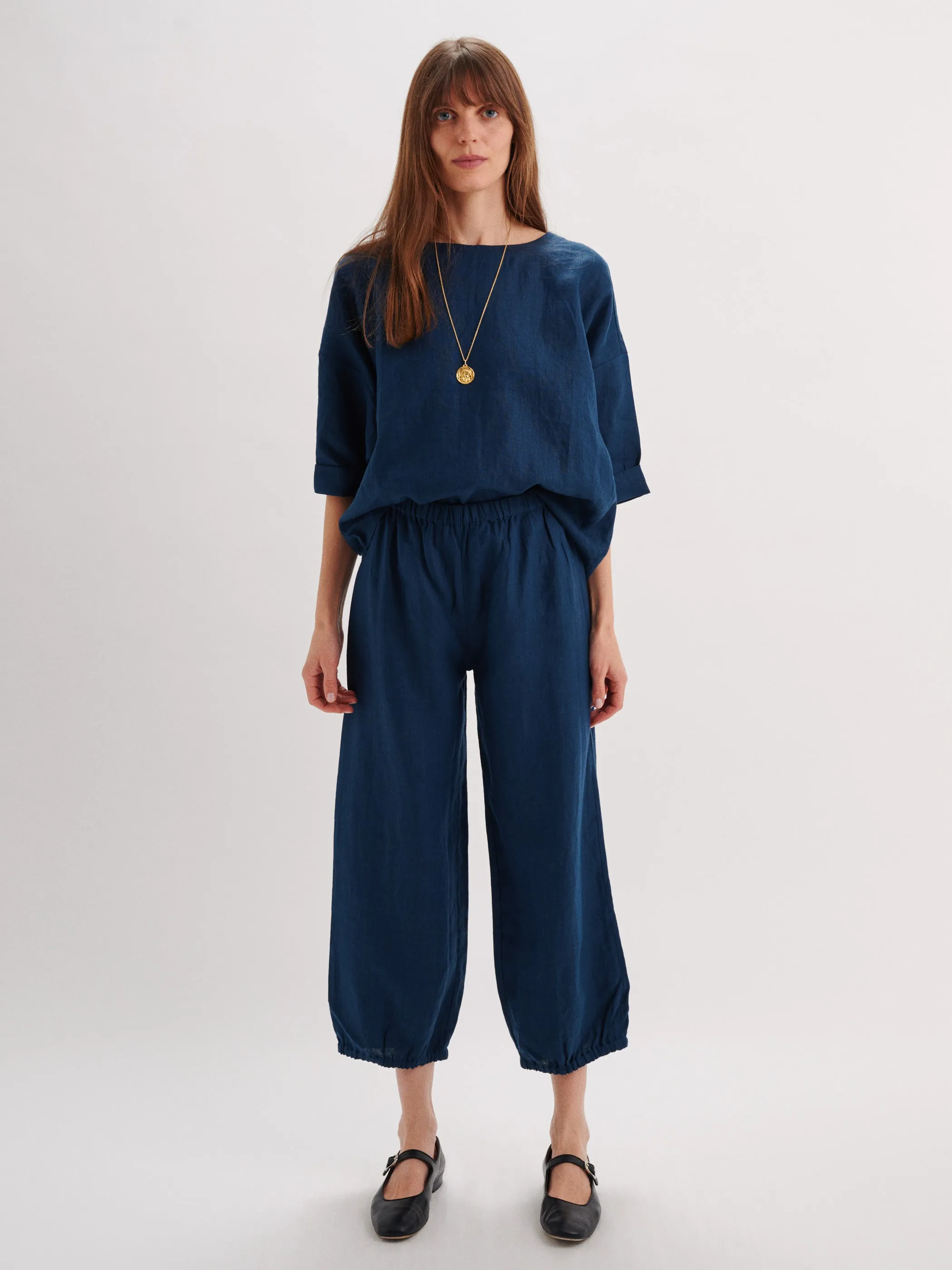 The Delos Pants in Linen