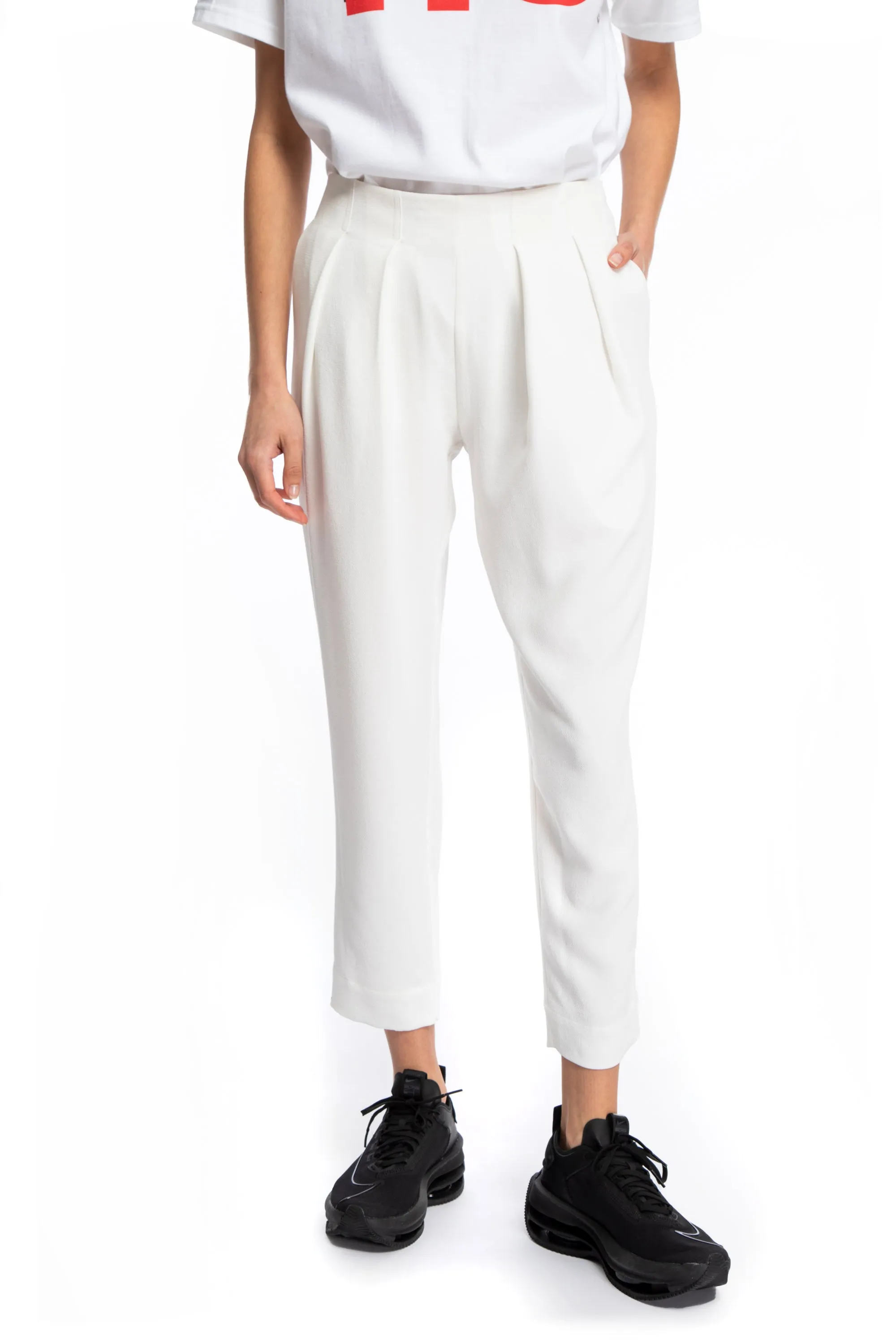 Trey White Pleated Pants
