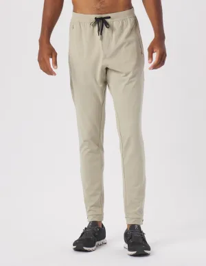 Turf Jogger: Linen