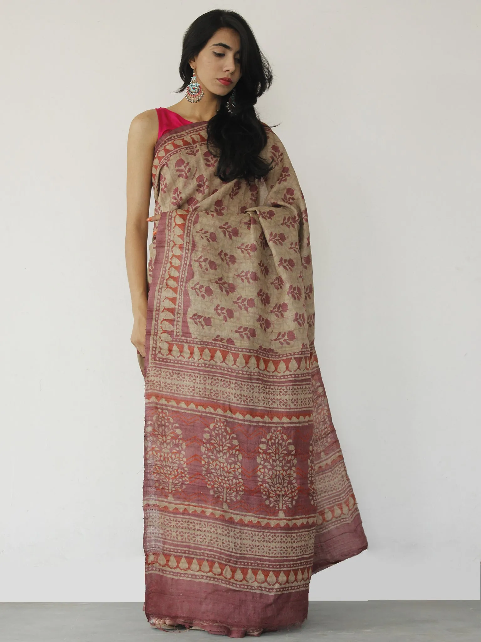 Tussar Handloom Silk Hand Block Printed Saree in Kashish Red Peach - S031702537