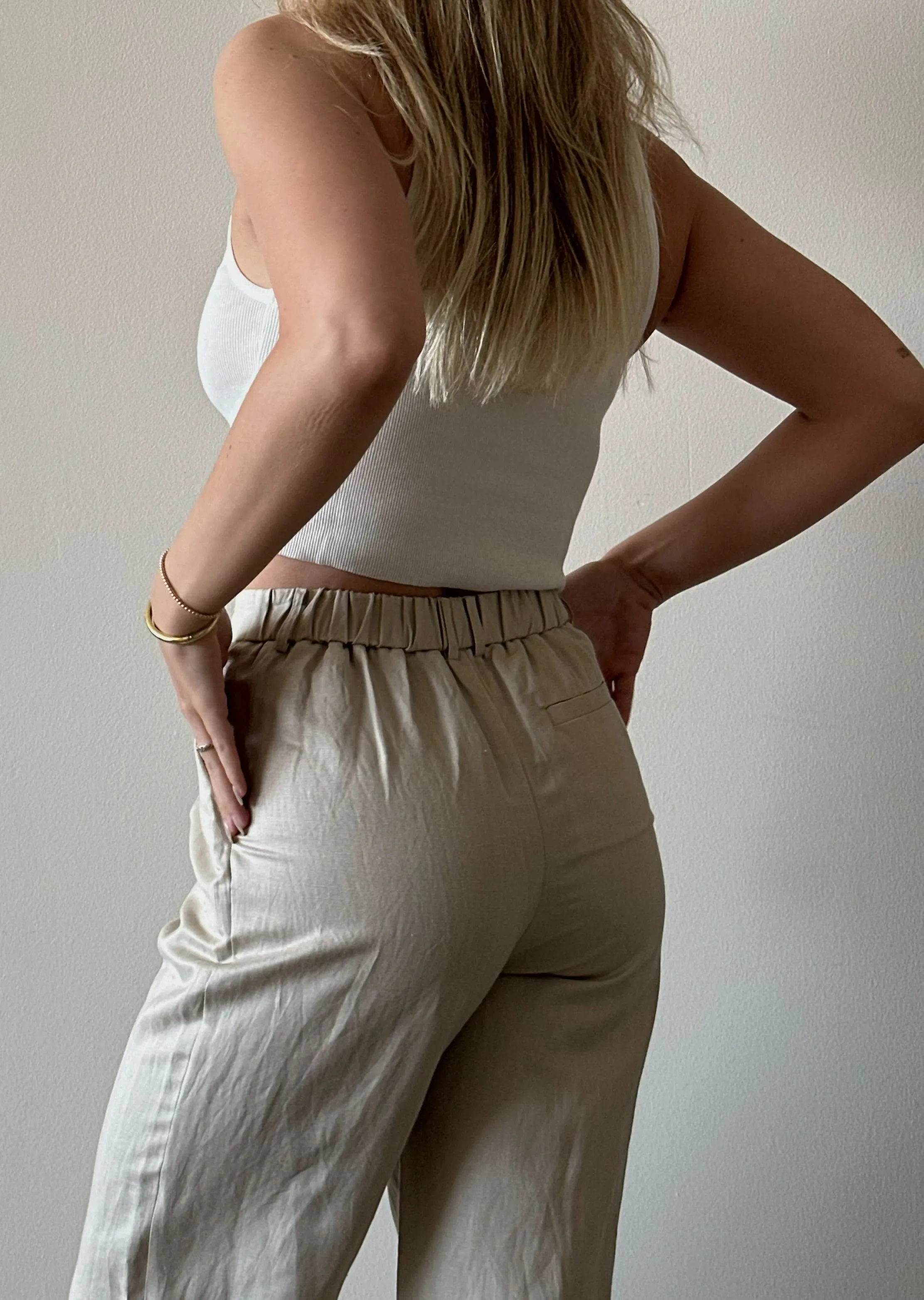 Villa Tailored Linen Pants - Nude